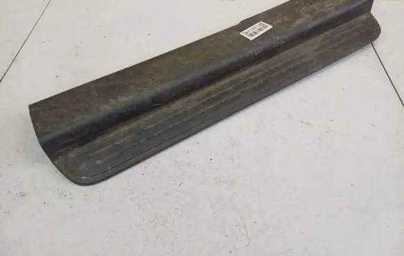 Chevrolet Captiva Front sill trim cover 96630461