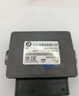BMW 5 F10 F11 Hand brake control module 23122010 6798113 32620231A