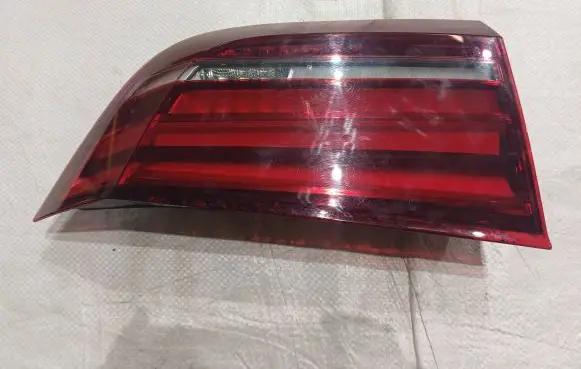 BMW X5 F15 Tailgate rear/tail lights 01129801 7470887 10018610