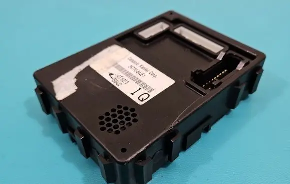 Suzuki Grand Vitara II Central body control module 36770-64JE1 IMPRK1512664