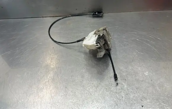 Front door lock