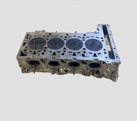 Mercedes-Benz E W238 Engine head R654016