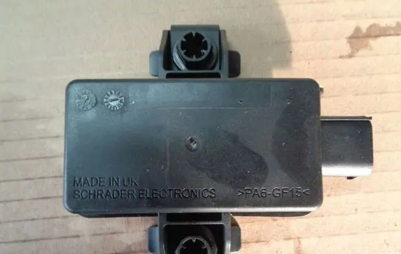 Mercedes-Benz CLA C117 X117 W117 Tire pressure control unit A0009003704