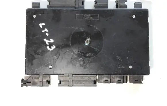 Mercedes-Benz E W211 Seat control module A2118704926 05022307