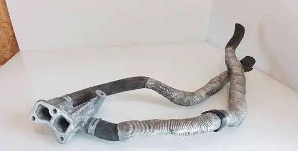 Opel Zafira A Engine coolant pipe/hose 90673652