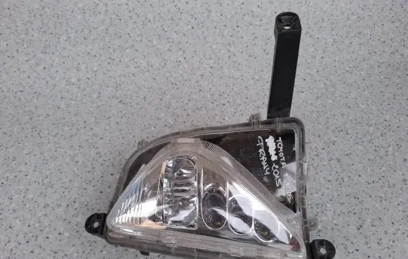 Toyota Prius (XW50) LED Daytime headlight 11569-70756