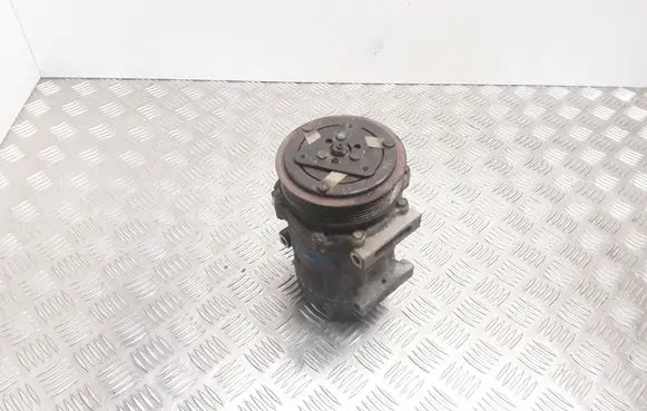 Volvo V50 Air conditioning (A/C) compressor (pump) 6155904824 3M5H19D629HE