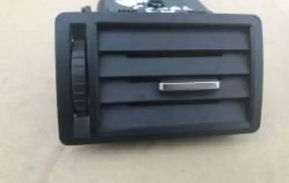Ford Focus C-MAX Dashboard side air vent grill/cover trim 3m51-r018b09