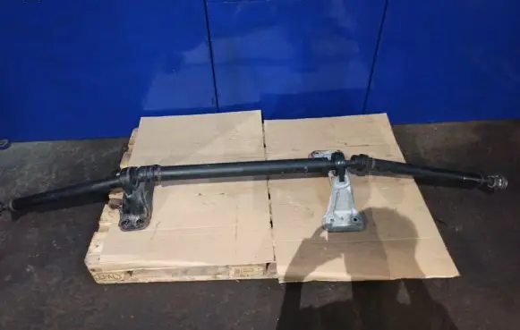 Volvo S60 Middle center prop shaft 31437741 P31437741