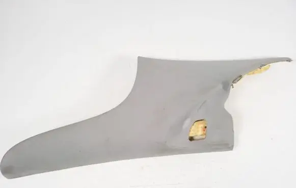 (D)pillar trim (top)
