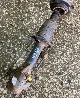 Nissan NV200 Front shock absorber/damper