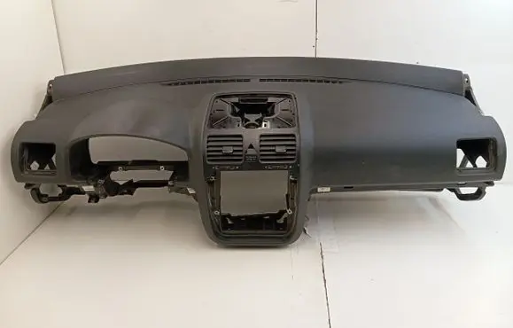 Volkswagen Jetta V Dashboard 1K1857181