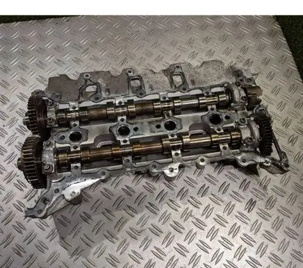 Renault Trafic III (X82) Camshaft 130244321R 151304