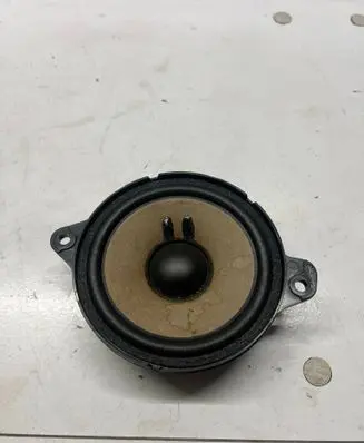 Audi A4 S4 B9 Panel speaker 8W0035454