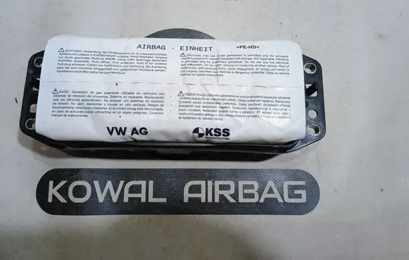 Audi Q8 Passenger airbag