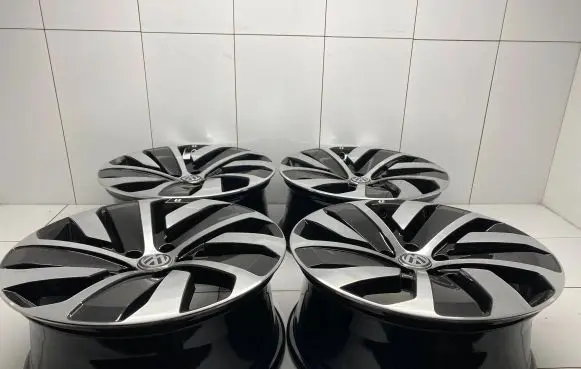 Volkswagen Arteon R19 alloy rim 