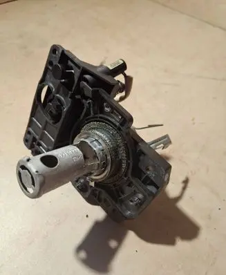 Volvo S80 Headlight/headlamp level sensor 89024999