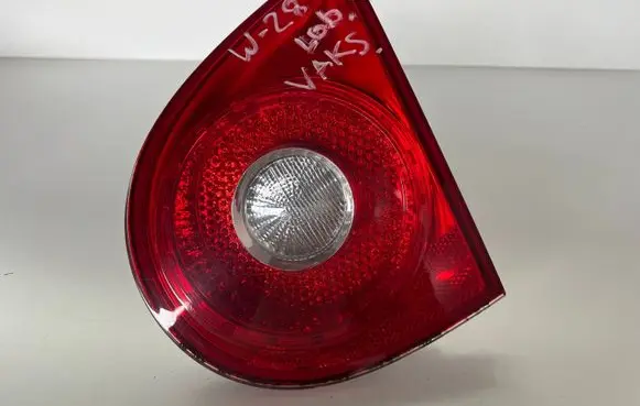 Volkswagen Golf V Tailgate rear/tail lights 1K6945094E