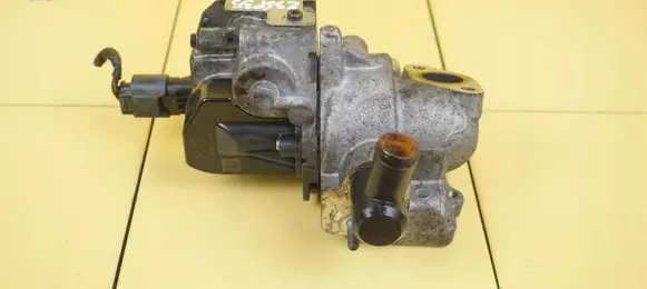 Hyundai i40 EGR thermostat 284102A600 23SP35