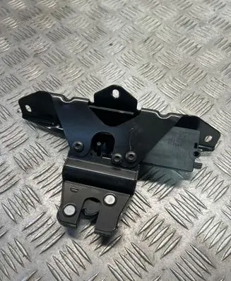 Tailgate/trunk/boot lock/catch/latch