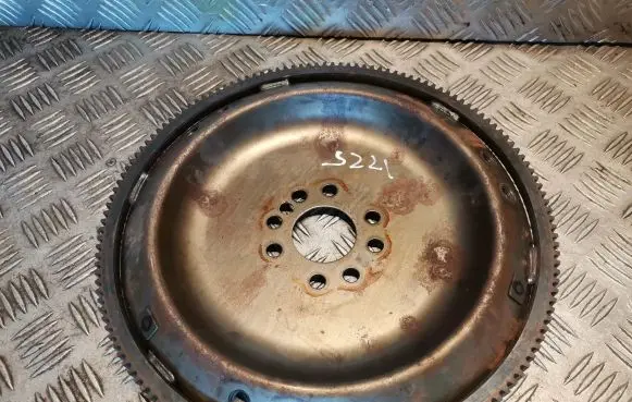 Mercedes-Benz S W221 Flywheel 2720300112 A2720300112