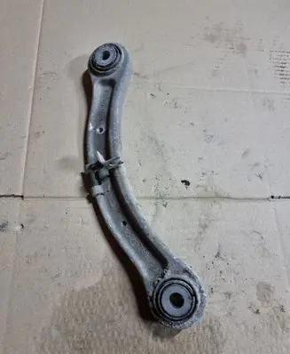 Porsche Cayenne (9PA) Rear upper control arm/wishbone 7L0505375A