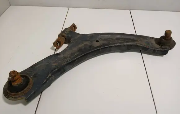 Nissan Qashqai Front control arm 2810ST1 8477702 C0926