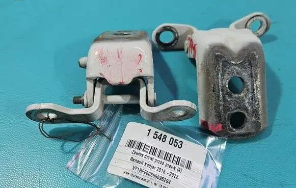 Renault Kadjar Front door hinge set 5885R5154R IMPRK1548053