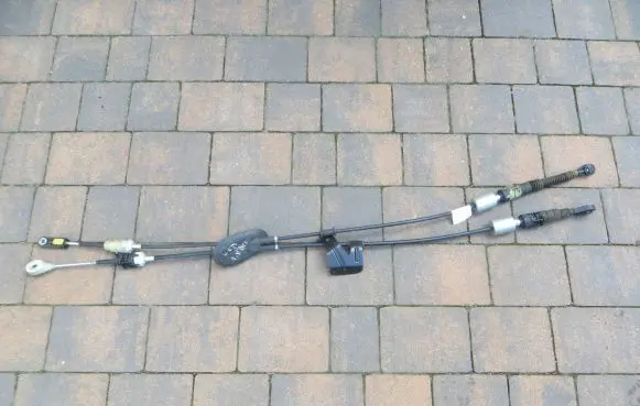 Renault Kadjar Gear shift cable linkage 349357827R