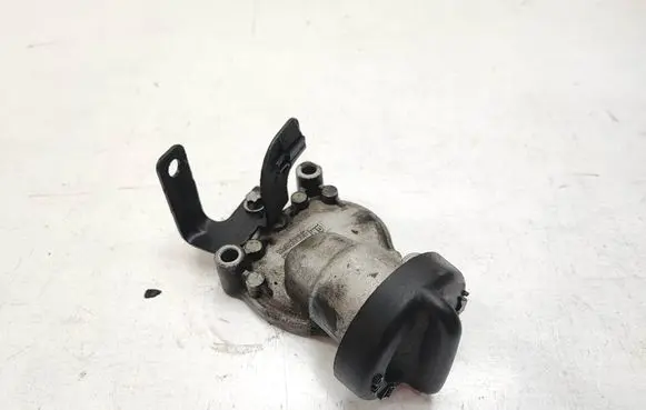 Opel Astra J Oil fill pipe 428702815 55565946