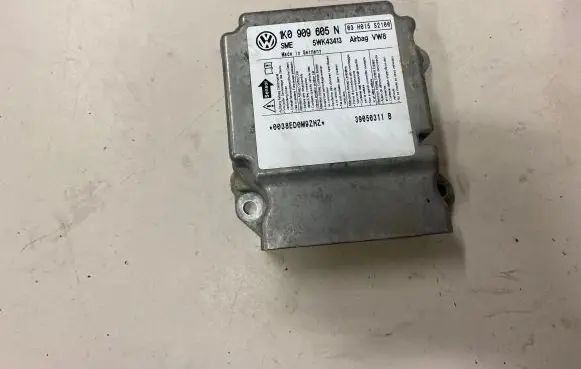 Seat Altea Airbag control unit/module 1K0909605N 39050311B 5WK43413