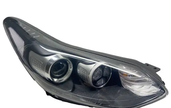KIA Sportage Headlight/headlamp 92102F1010 R009P017KUC
