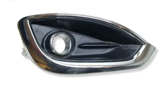 Chrysler Pacifica Front fog light trim/grill 65620K