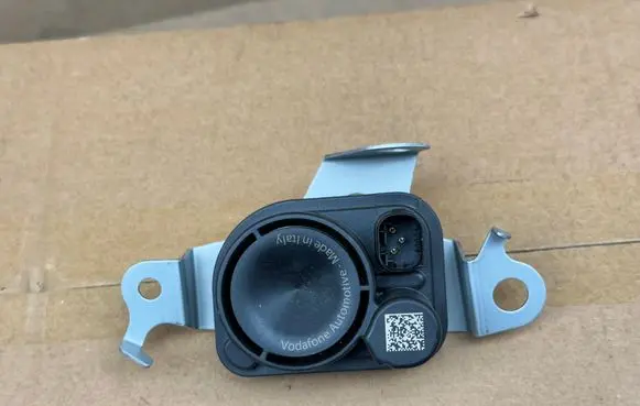 Lexus RX 450H Alarm system siren 8904048070