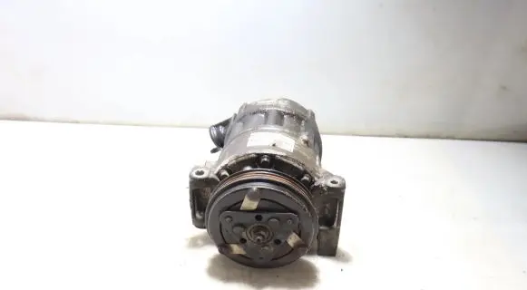 Volvo V70 Air conditioning (A/C) compressor (pump) 065640060B4