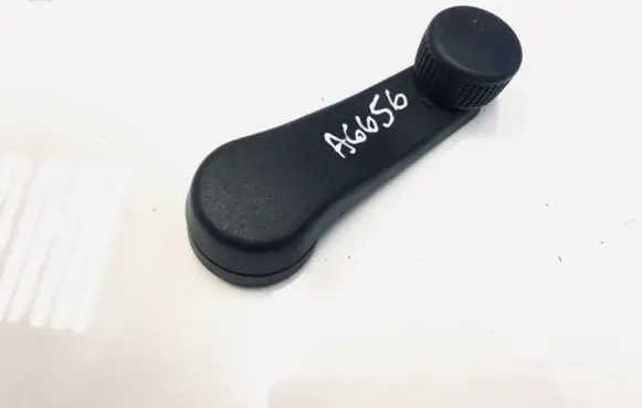Skoda Octavia Mk2 (1Z) Front door window winding handle 1h0837581d