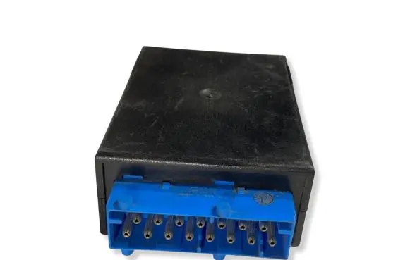 BMW 3 E36 Window wiper relay 8359031 61358359031