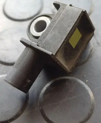 BMW X5 F15 Airbag deployment crash/impact sensor 9196043 151024 03979