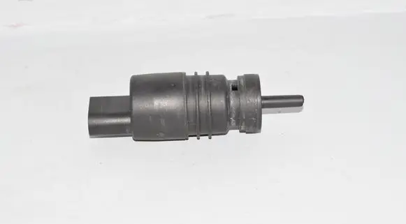 BMW X5 E53 Windscreen/windshield washer pump
