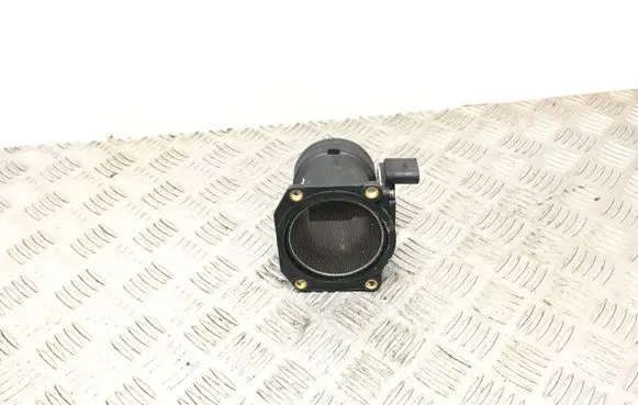 Audi A4 S4 B6 8E 8H Air intake duct part EDHC19 558012