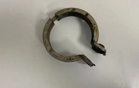 Mercedes-Benz C W203 Muffler pipe connector clamp A2034900441