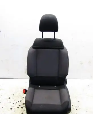 Peugeot 3008 II Front driver seat 