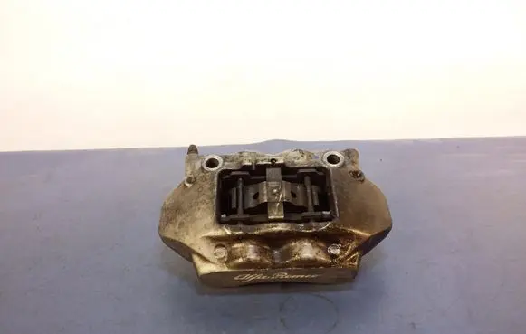 Alfa Romeo 159 Front brake caliper