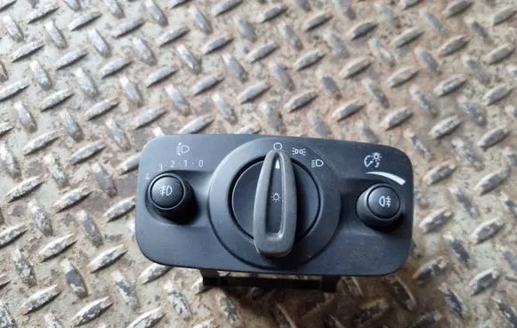 Ford Kuga II Light switch AV6T13A024AC 10099411