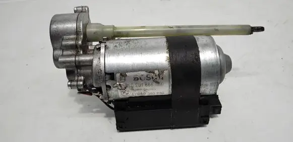 BMW X5 E53 Steering column adjust motor 0390201666 8360230