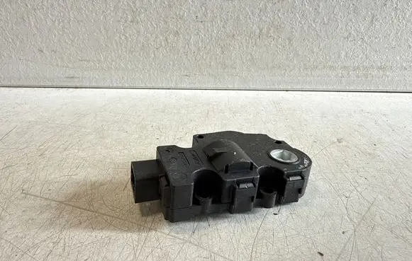BMW X6 F16 Air flap motor/actuator 410475520