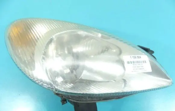 Citroen Xsara Picasso Headlight/headlamp 89300205 IMPRK1159584