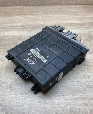 Volkswagen Golf III Engine control unit/module ECU 1H0907311C 0261200714