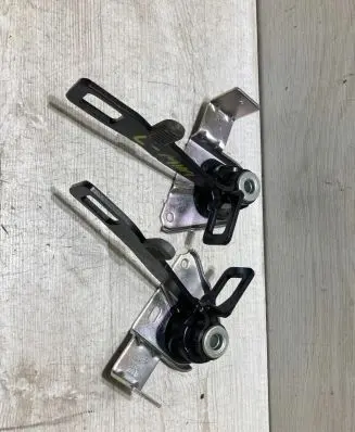 Mini One - Cooper F56 F55 Seat back rest lock catch 7317712