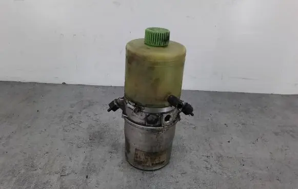Audi A2 Power steering pump 6Q0423371